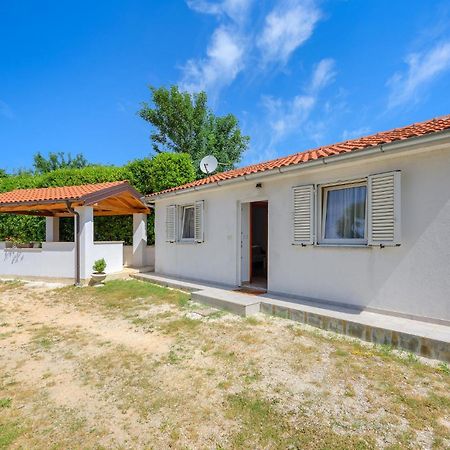 Awesome Home In Zminj With Wifi Žminj Exterior foto