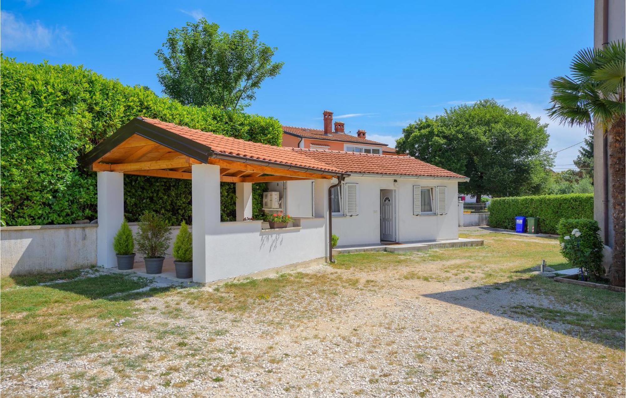 Awesome Home In Zminj With Wifi Žminj Exterior foto